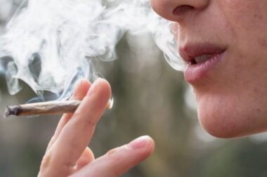 Jak wygasić jointa i przechować go na później?