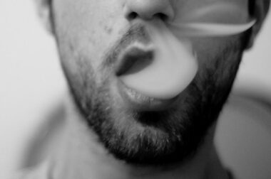 French inhale krok po kroku – nie tylko dla palaczy zioła