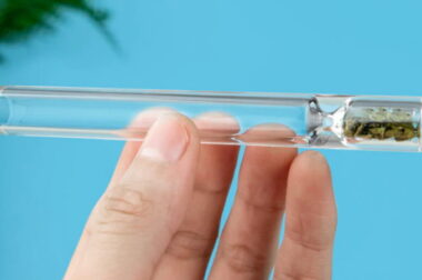 Czym jest fajka One Hitter i jak jej używać?